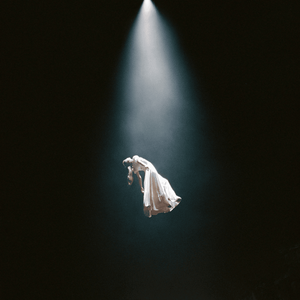 Ariana-Grande-past-life-1.jpg
